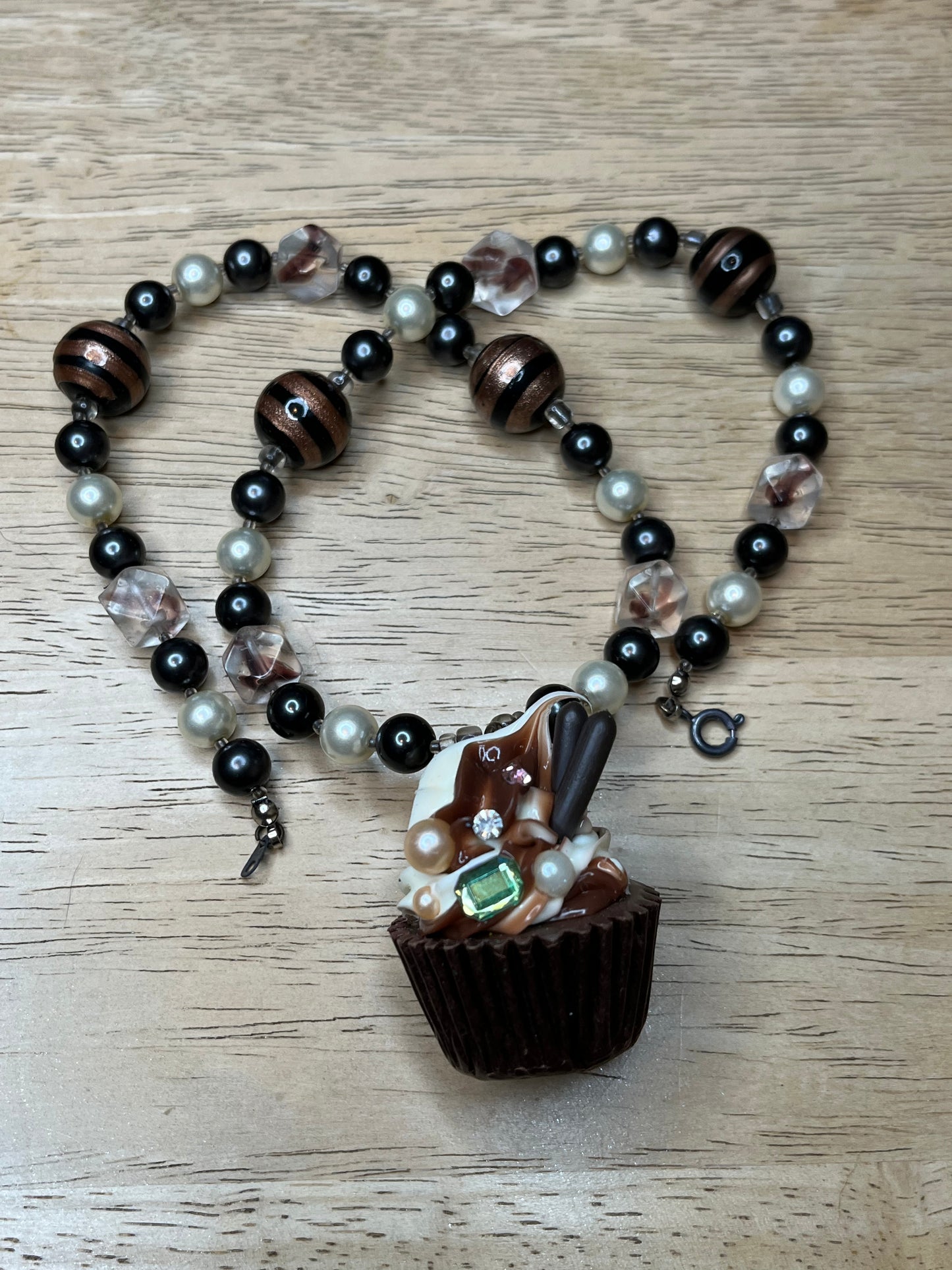 Mocha Cupcake Beaded Necklace