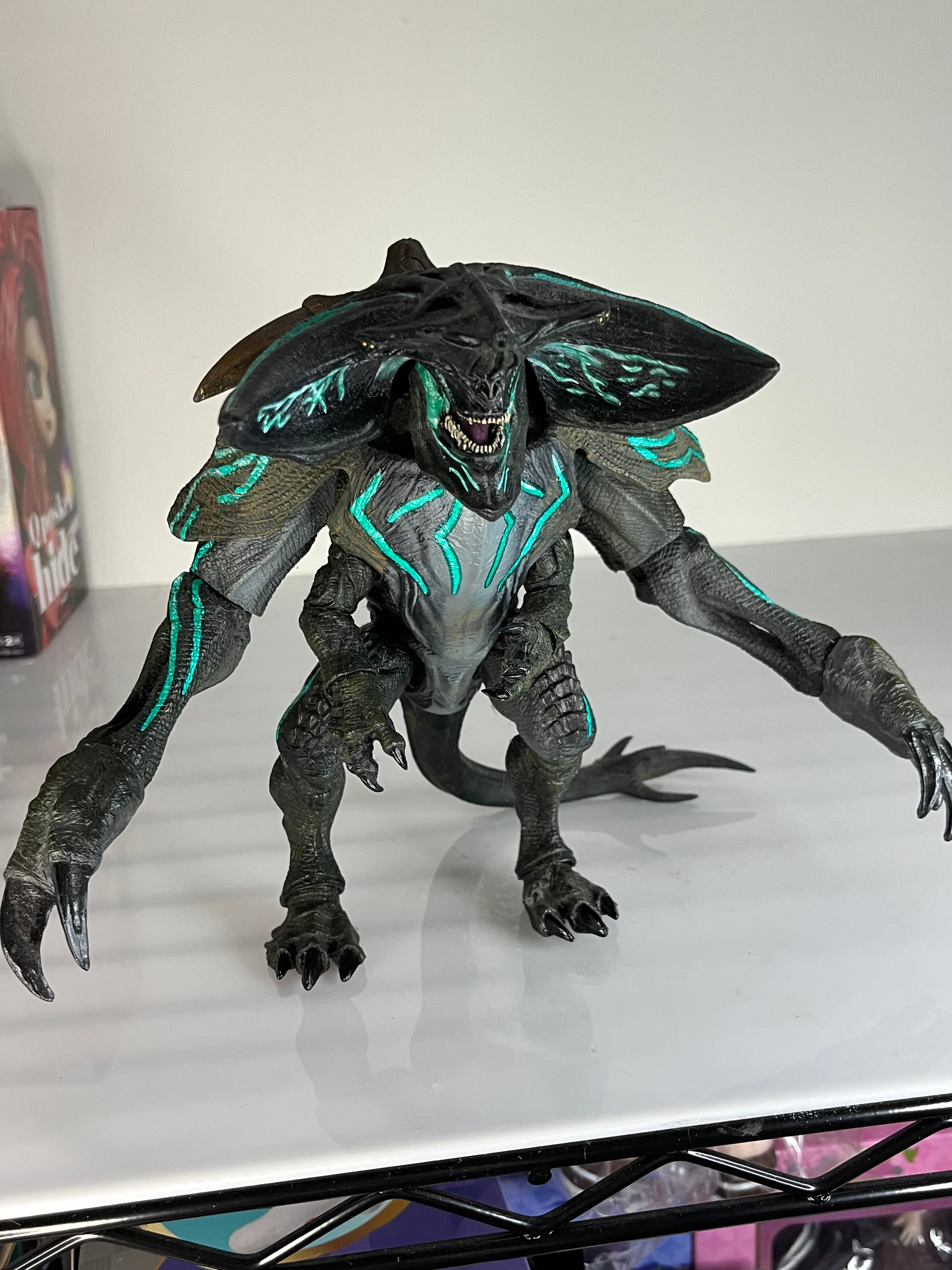 NECA pacific rim action figure 2024 scunner